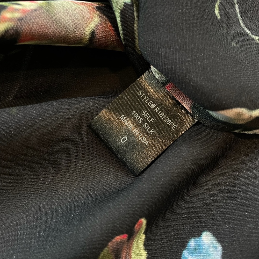 ADAM LIPPES • Black/Multi Floral Print Silk T-Shirt Blouse, 0 - Picture 12 of 13